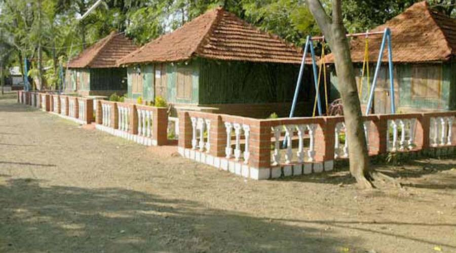 Harshgiri Lake Resort, Thane 3